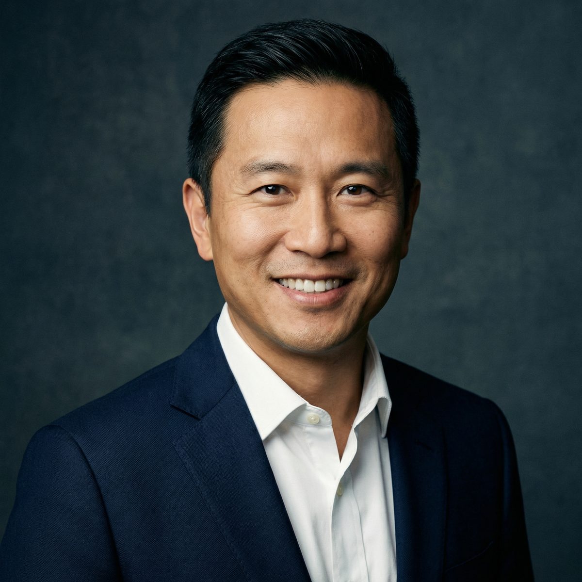 大奶制片人王志远